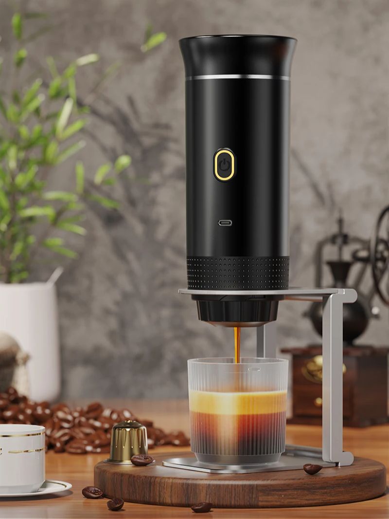 ワンプッシュで簡単抽出!手軽に本格コーヒーをどこでも ポータブル電動エスプレッソマシン